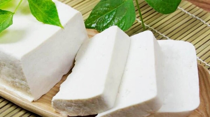 Đậu càng “già” và chắc thì khi rán càng ít bị vỡ, đồng thời dễ tạo lớp vỏ vàng giòn đẹp mắt hơn.