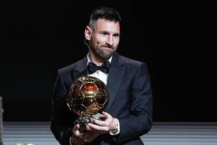 Messi thích chinh phục những đỉnh cao