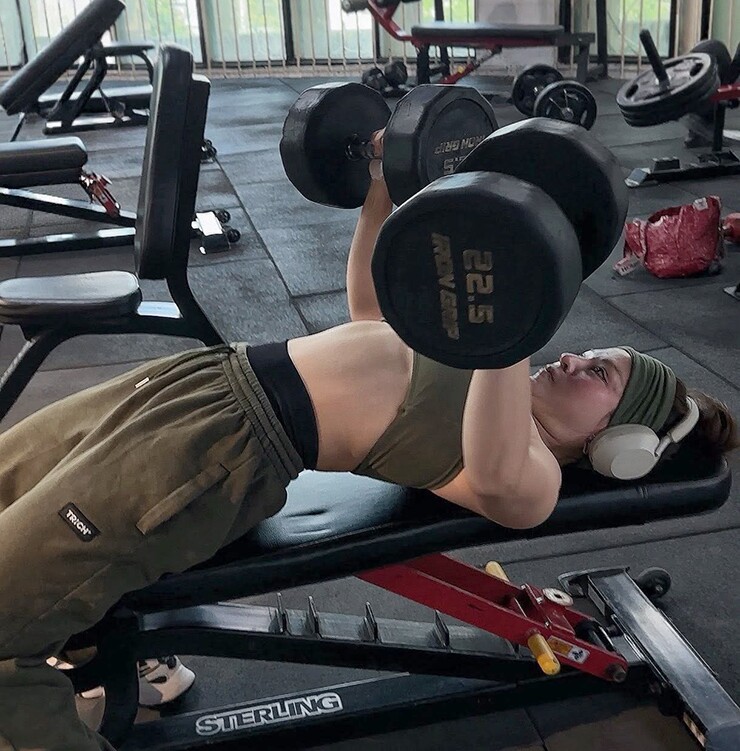 Người đẹp phòng gym Trà My giảm 15kg, khoe thân hình “đồng hồ cát” với bikini - 3