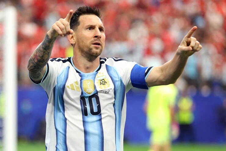  Messi luôn tạo nên những khoảnh khắc đáng nhớ