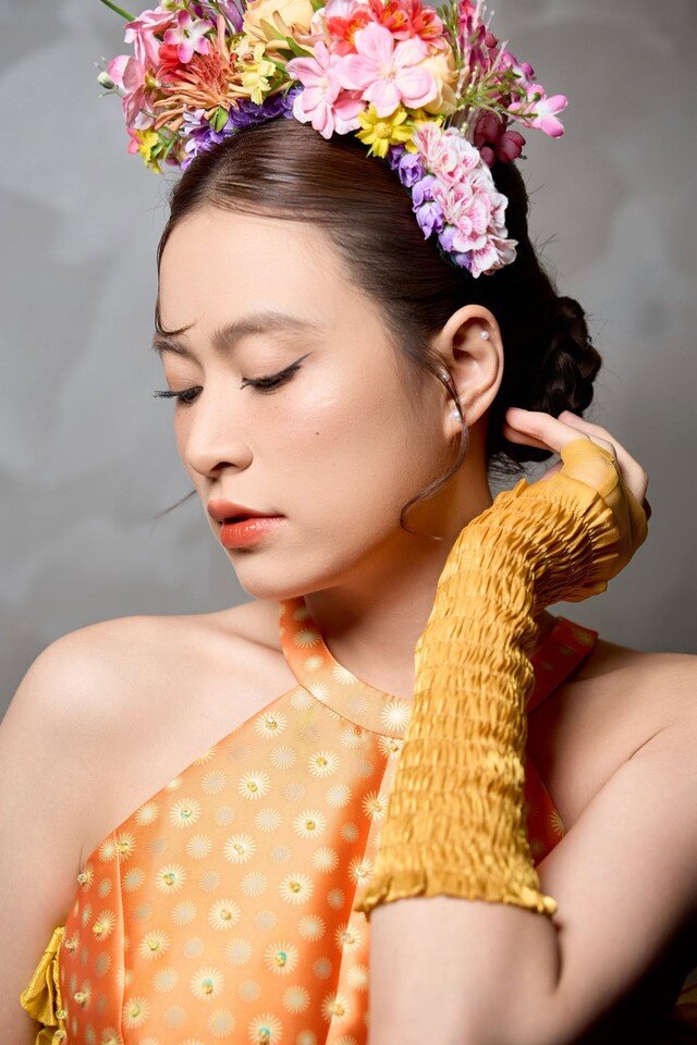 Hoàng Thùy Linh gây chú ý ở tuổi 39 - 11