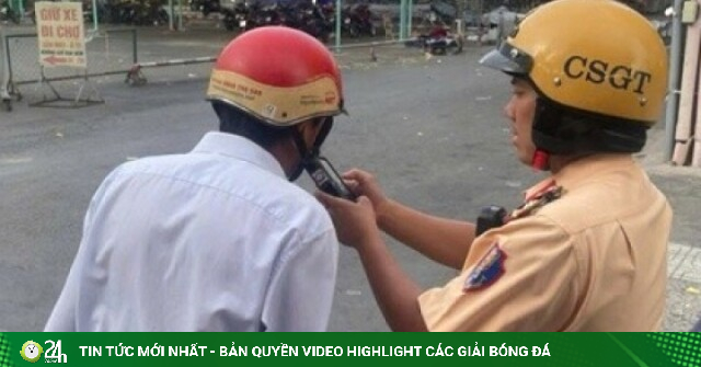 CSGT TPHCM tập trung đo nồng độ cồn ở nơi nhiều nhà hàng, quán ăn,..