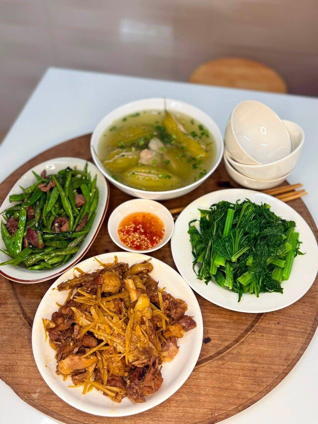 7 mâm cơm gia đình cho người 'bận tối mắt tối mũi', nấu nhanh, món nào cũng ngon - 4