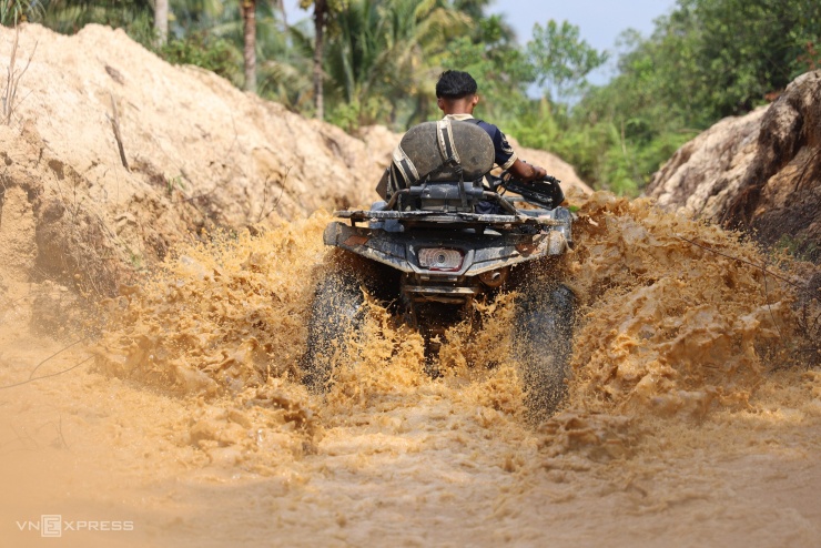 Lái xe băng rừng ở Malaysia - 8