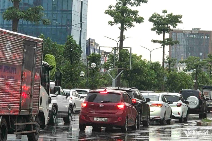 Thu Hằng