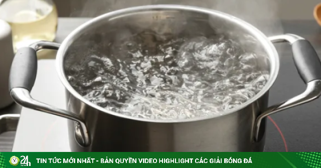 Cách vệ sinh đồ nhà bếp bằng nước nóng