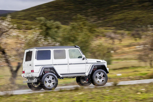 Ngắm vẻ đẹp của “chiến binh” Mercedes-Benz G500 4x4² - 10