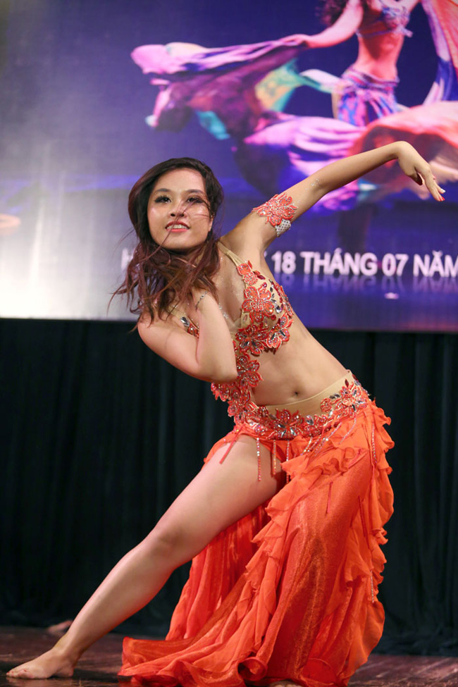 Việt Nam Unlimited Bellydance Competition là giải đấu Bellydance chuyên nghiệp đầu tiên tại Việt Nam từ năm 2012 đến nay