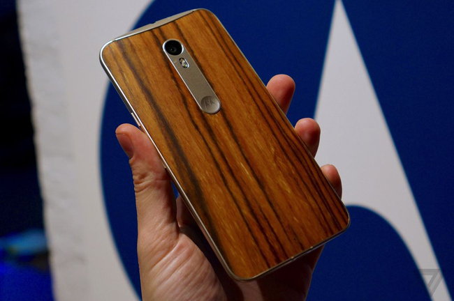 Trên tay điện thoại Moto X Style vừa ra mắt - 17