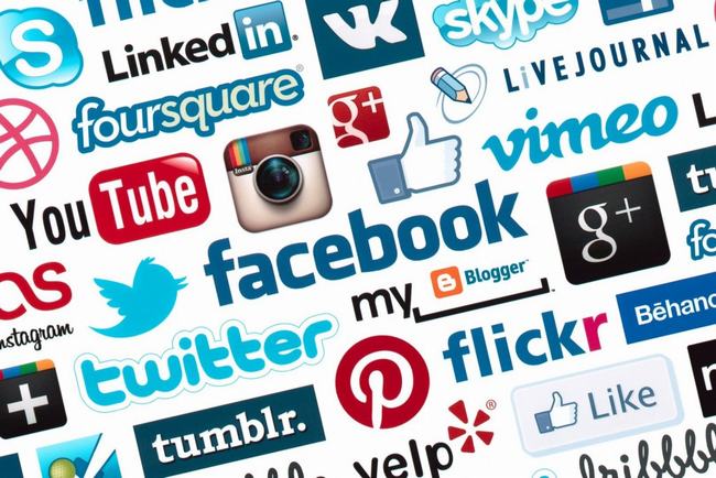 Nghiện các mạng xã hội như Facebook, Twitter hay Instagram cũng không còn là quá lạ lẫm và xa lạ với nhiều người.