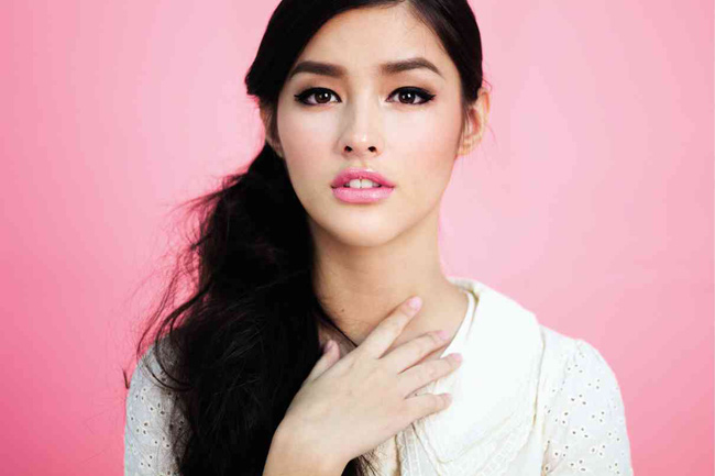 Người đẹp Philippines Liza Soberano xếp ở vị trí thứ 2.