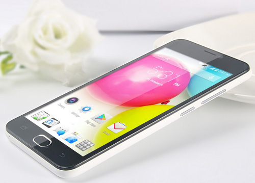Chỉ còn 100 máy Brahmos 4G giảm giá 1.950.000đ kèm quà tặng - 1