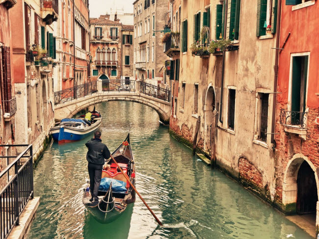 Thành phố Venice ở Italia là một trong những địa điểm du lịch hấp dẫn nhất&nbsp;châu Âu.