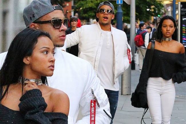 Karrueche Tran quen biết và đi tới mối quan hệ chính thức cùng tân binh Man United, Memphis Depay từ tháng 9 năm ngoái.