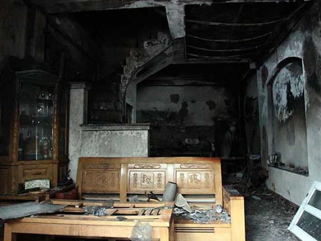Thương tâm: Cháy nhà lúc rạng sáng, 4 người trong gia đình tử vong
