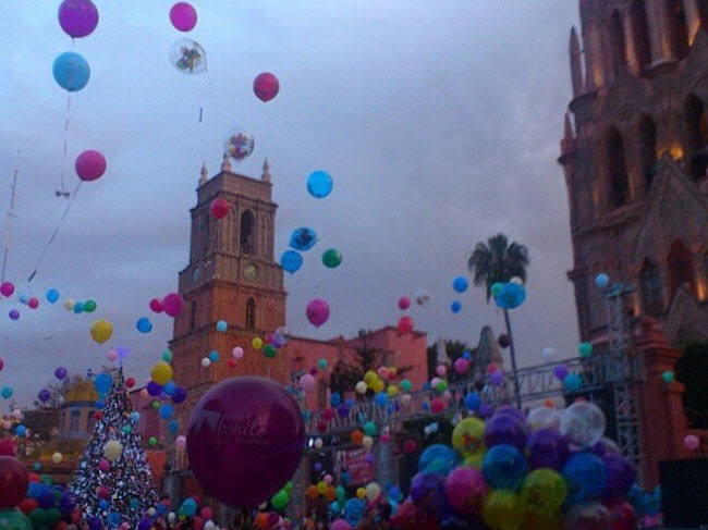 Thành phố San Miguel de Allende cũng có nhiều lễ hội để du khách trải nghiệm.