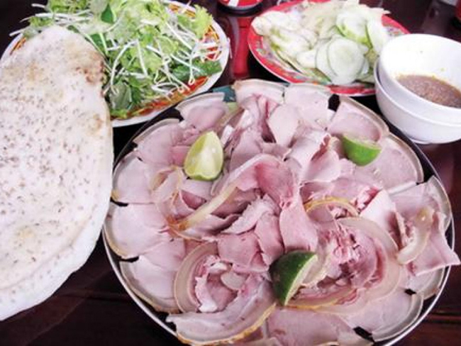 Bê thui Cầu Mống, Quảng Nam