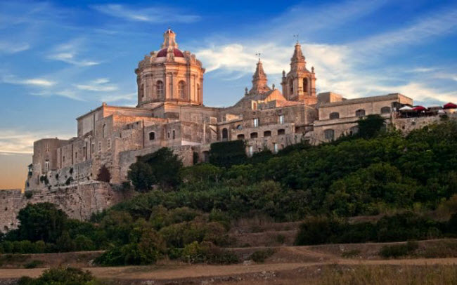 Mdina: Thành phố ở Malta cũng được lấy làm bối cảnh cho vương quốc Landing cùng với thành phố Dubrovnik ở Croatia.