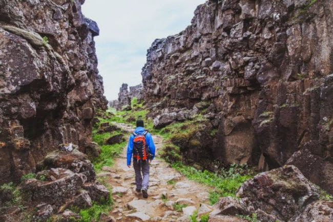 Vườn quốc gia Thingvellir: Vườn quốc gia ở Iceland là địa điểm diễn ra cuộc huyết chiến giữa hai nhân vật Brienne và Hound trong phim Game of Thrones.