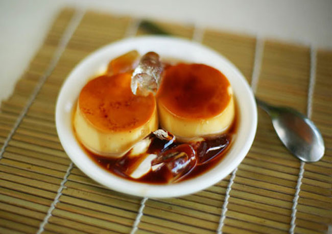 8. Bánh flan: Vị ngọt béo ngậy của trứng kết hợp với hương vị thơm ngon của sữa tươi đã tạo ra một món bánh rất ngon và hấp dẫn.