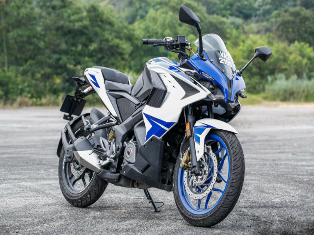 2017 Modenas Pulsar RS200 lên kệ, giá 64,5 triệu đồng