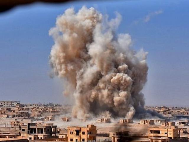 Nga nã dồn dập 7 tên lửa hành trình “hóa kiếp” IS