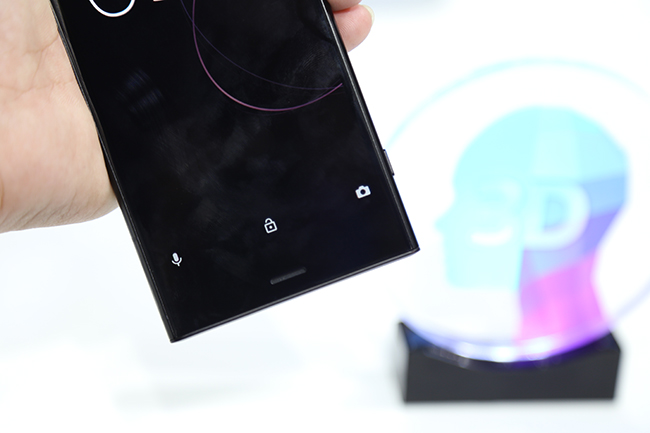 Ngoài ra, màn hình của Xperia XZ1 còn được tích hợp các công nghệ&nbsp;Triluminos, X-Reality và Dynamic Contrast Enhancer tương tự trên TV Sony.