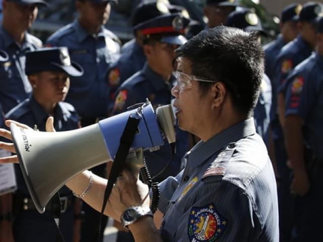 1.200 cảnh sát Philippines bị sa thải vì bê bối giết người