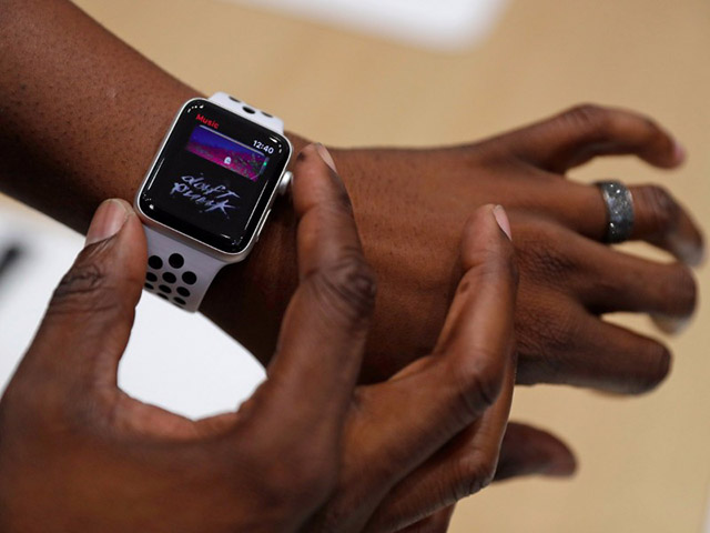 Apple Watch Series 3 bị chê bai thậm tệ bởi các cây viết hàng đầu