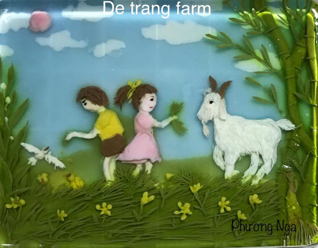 Chăn dê trên đồng cỏ xanh