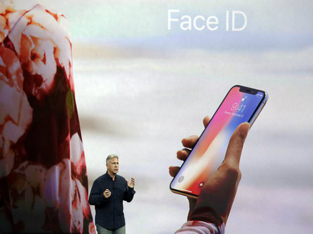 NÓNG: Apple thú nhận giới hạn Face ID của iPhone X
