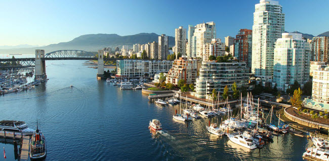 Vancouver, Canada: Thành phố British Columbia là địa điểm đáng để du khách đến thăm ít nhất một lần trong đời.