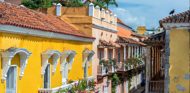 Cartagena, Colombia: Thành phố Nam Mỹ này hấp dẫn du khách với các tòa cổ từ thời thuộc địa và những bãi biển rợp bóng cọ ở Bocagrande.