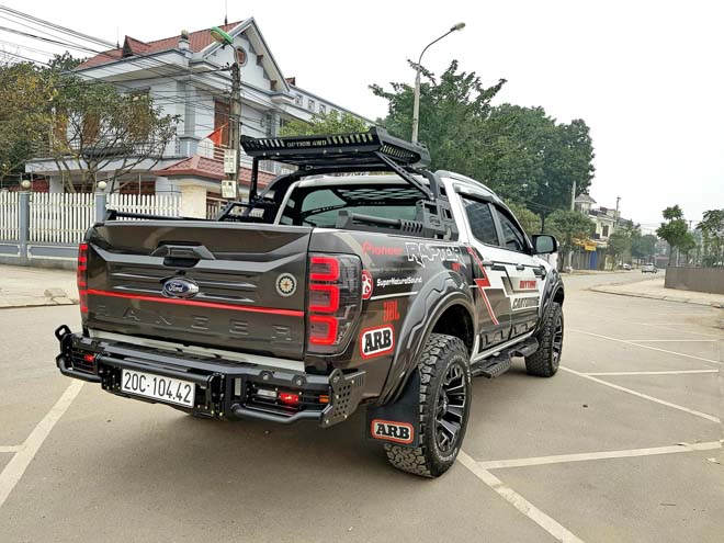 Chiêm ngưỡng chiếc Ford Ranger &#34;độ&#34; vô địch giải âm thanh xe hơi EMMA 2018 - 3