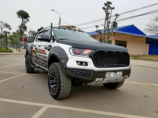 Chiêm ngưỡng chiếc Ford Ranger &#34;độ&#34; vô địch giải âm thanh xe hơi EMMA 2018 - 12