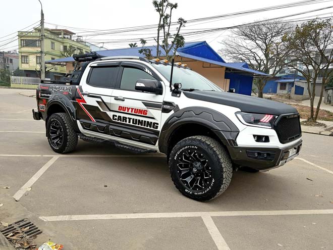 Chiêm ngưỡng chiếc Ford Ranger &#34;độ&#34; vô địch giải âm thanh xe hơi EMMA 2018 - 15