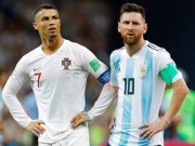 Bạn trẻ - Cuộc sống - Dân mạng thi nhau chế ảnh Messi và Ronaldo “dắt tay nhau” rời World Cup