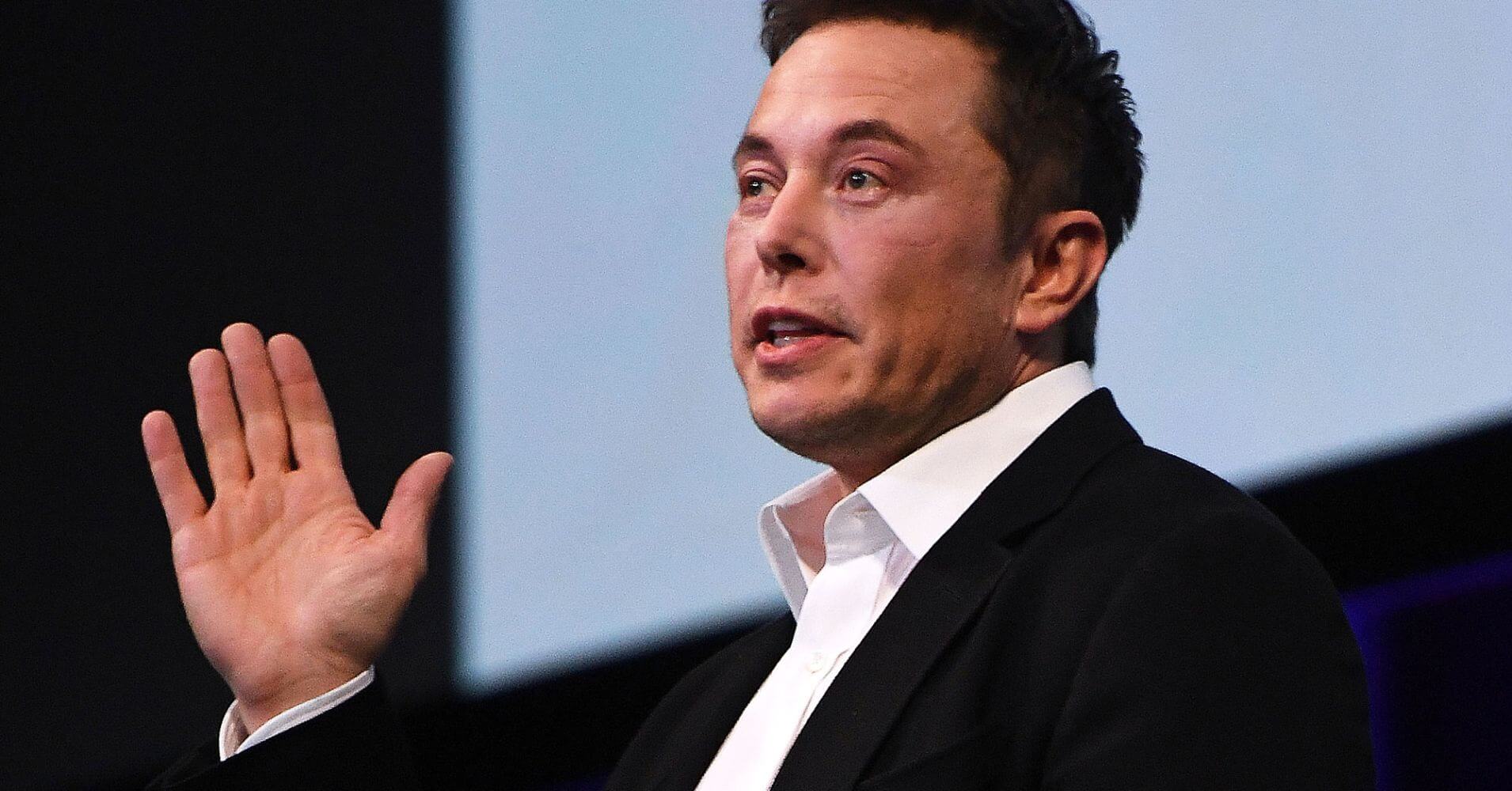 Trước khi thành công, &#34;người sắt&#34; Elon Musk từng &#34;khổ sở&#34; đến thế này! - 1