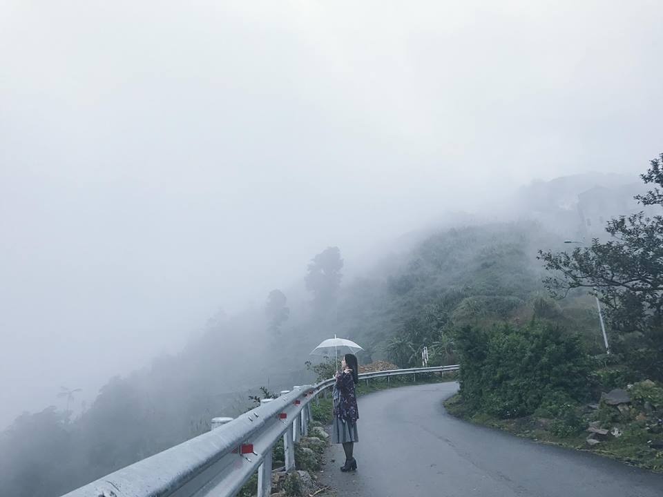 Rủ nhau trốn nóng đến 4 điểm du lịch nghe tên đã &#39;mát lạnh&#39; - 3