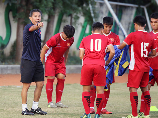 U19 Việt Nam "tập bắn", đua vé bán kết với Thái Lan & Indonesia