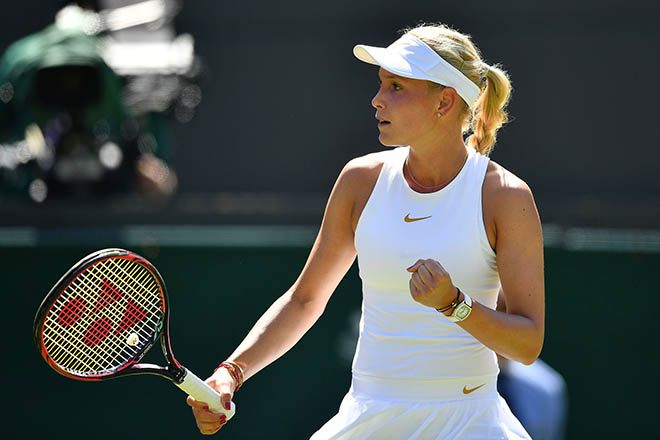 Wimbledon ngày 3: Wozniacki bị loại sớm, &#34;ngựa ô&#34; xinh đẹp bay cao - 2