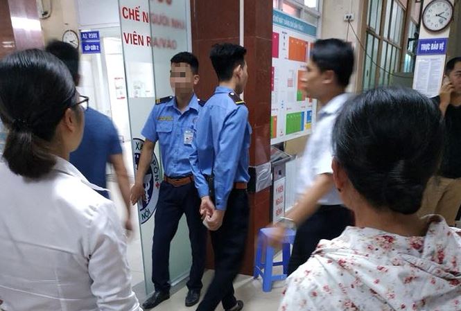 Truy sát dã man tại Hà Nội: Chồng đau đớn khi vợ con thương vong - 1