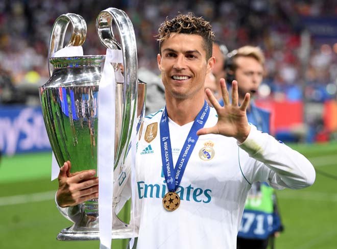 Ronaldo về Juventus: Siêu tứ tấu 250 triệu bảng, mộng lật đổ Real ở Cúp C1 - 1
