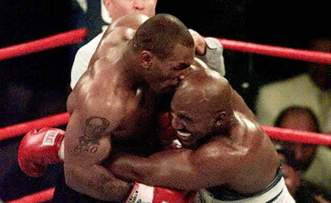 Bẽ bàng: Thua tới 99% Lý Tiểu Long phải &#34;chơi bẩn&#34;, cắn như Mike Tyson - 2