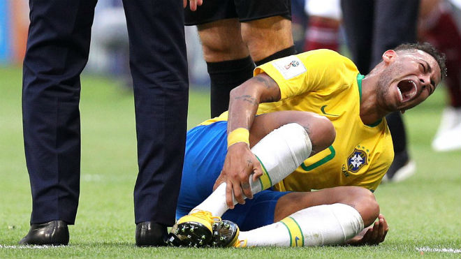 Tứ kết World Cup, Brazil - Bỉ: Neymar bị “đánh hội đồng”, lo âm mưu phá hoại - 1