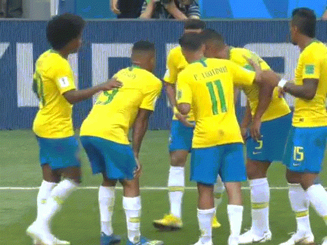 Brazil lo lắng World Cup: Neymar - Kịch sĩ chân gỗ & &#34;con nghiện&#34; game khét tiếng - 3