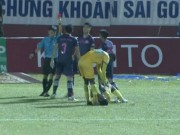 Bóng đá - Siêu bạo lực V-League: 1 phút 2 pha đánh nguội, &quot;mưa&quot; thẻ đỏ