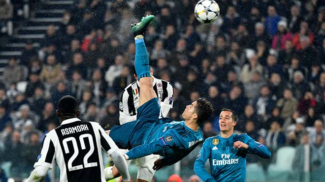 &#34;Siêu bom tấn” Ronaldo: Lộ bí mật MU thua Juventus & Cuộc trùng phùng 1 tháng - 1