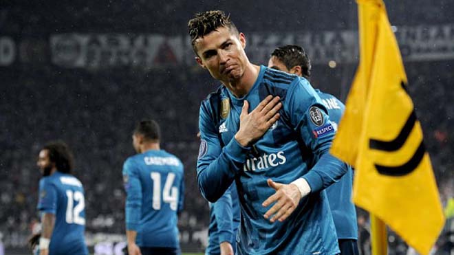 &#34;Siêu bom tấn” Ronaldo: Lộ bí mật MU thua Juventus & Cuộc trùng phùng 1 tháng - 2