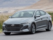 Tin tức ô tô - Hyundai Elantra 2019 rò rỉ hình ảnh thực tế: Sang trọng và quyến rũ hơn